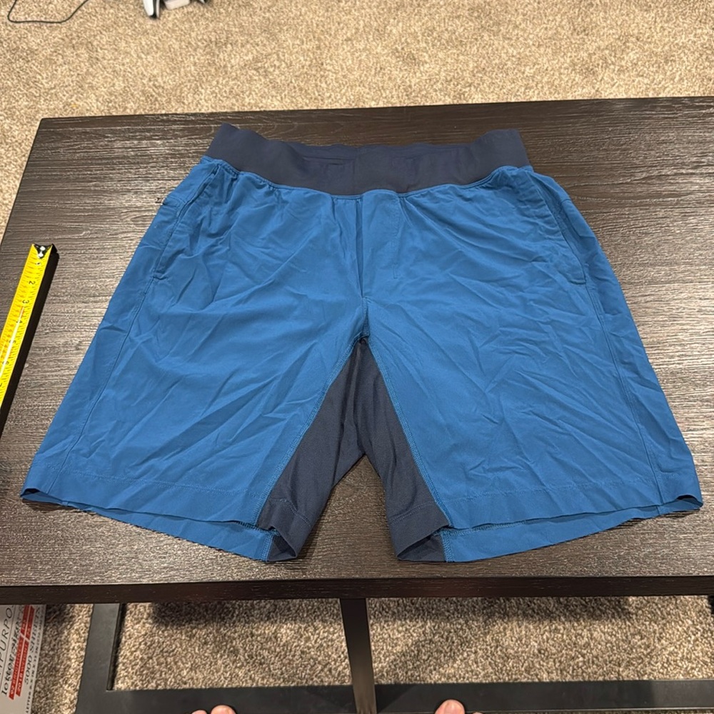 Lululemon Men’s THE Short 9” Linerless Blue